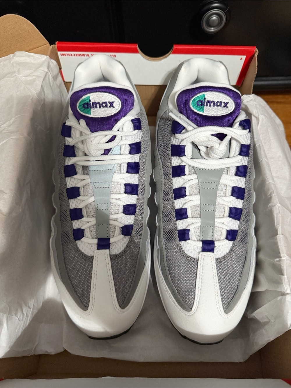 Nike Air Max 95 Big Bubble
Women’s 11/Mens 9.5